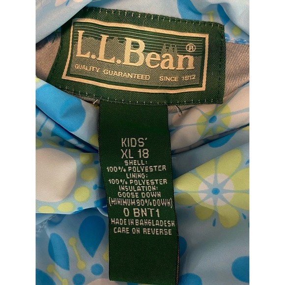 LL Bean Girls Goose Down Puffer Vest Size XL 18 Reversible Floral Cold Weather - Picture 8 of 11